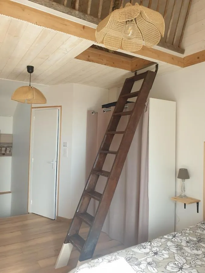 Gite Atypique Avec Jacuzzi Hillion France